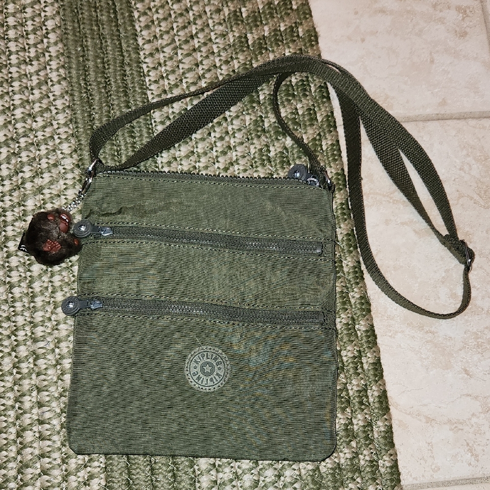 Kipling Keiko crossbody nwot